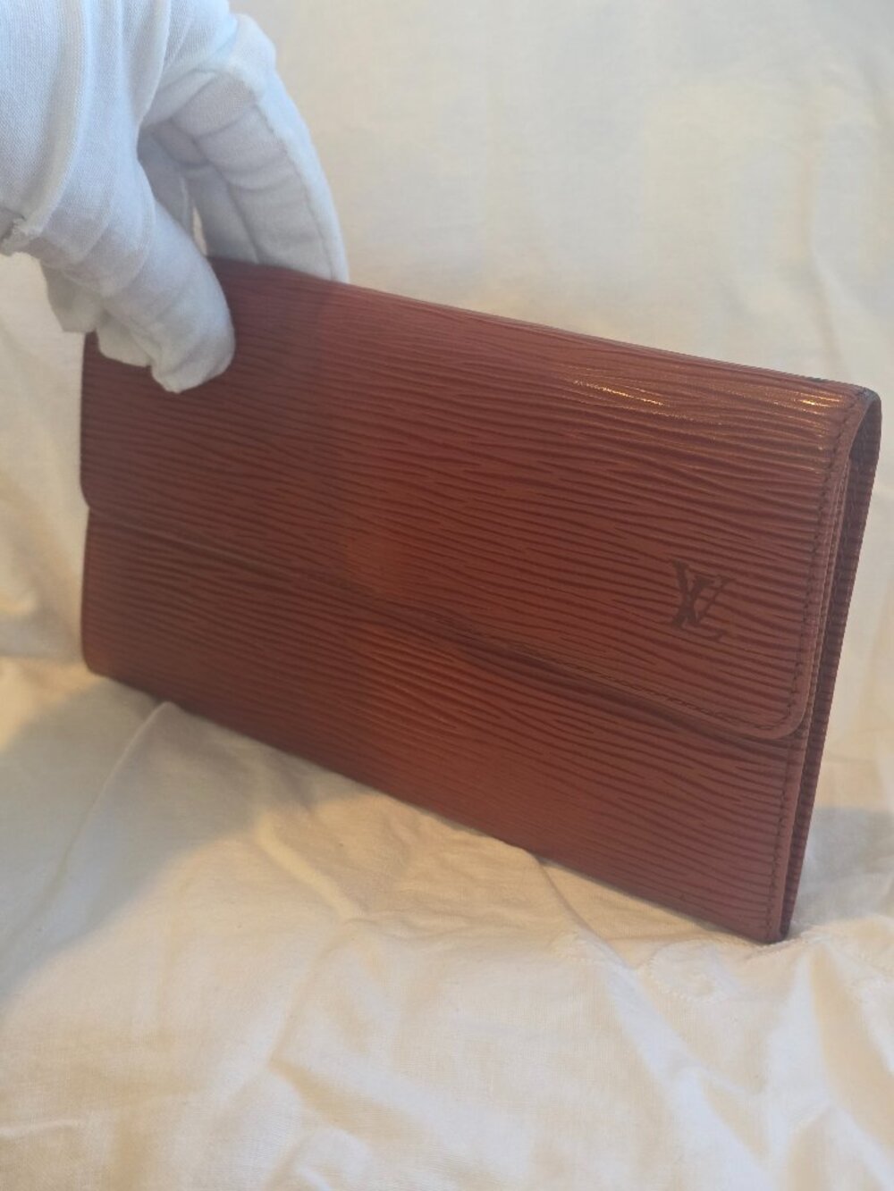 Louis Vuitton Epi Leather Wallet